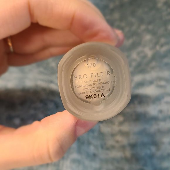 Fenty Beauty Pro Filt'r Foundation and Concealer Bundle - Picture 4 of 6